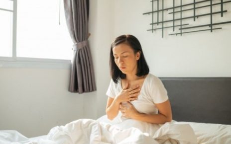 7 Penyebab Sesak Napas pada Malam Hari, Alergi hingga Masalah Jantung